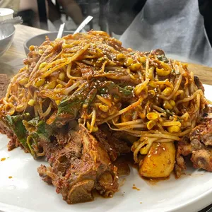 24시뼈다귀감자탕 대표 사진