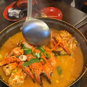 금포나루 원조돌게탕 사진 1