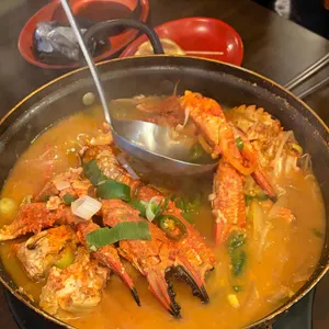 금포나루 원조돌게탕 사진