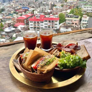 더로열푸드앤드링크 사진