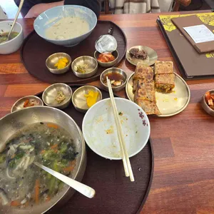 산미고금 대표 사진