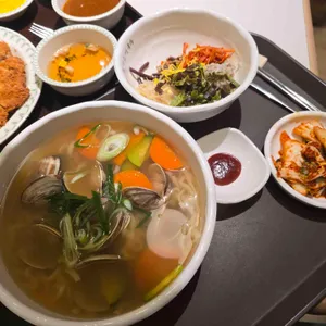 한강로칼국수 사진 1