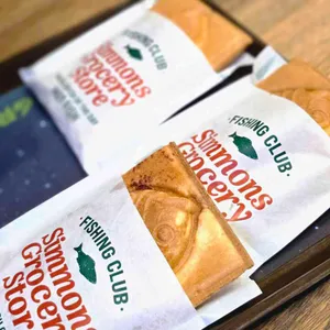 시몬스테라스 사진