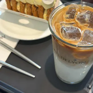 카페 드 리옹 사진 1