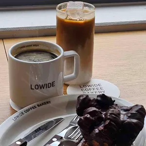 로와이드 압구정 사진