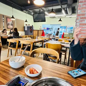 금성스테이크 부대찌개 사진