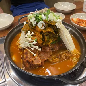 서부청기와감자탕 사진