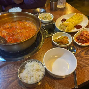 명동찌개마을 사진 1