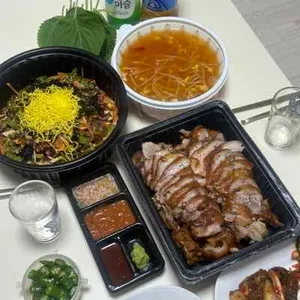 향우한방족발 사진