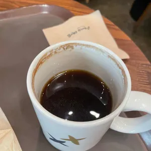 홀리 크로스 사진