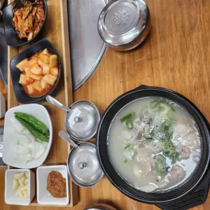 오봉산 가마솥돼지국밥 사진