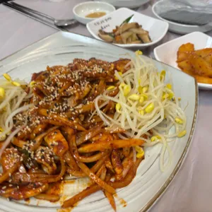 오징어보쌈 사진 1