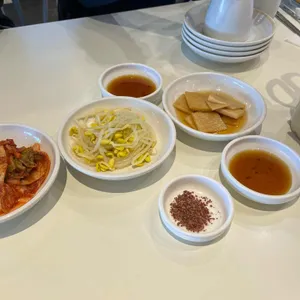 제주 도도리고기국수 사진