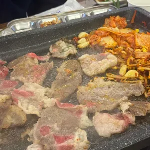 백돈가 대표 사진