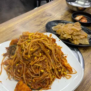 24시뼈다귀감자탕 사진