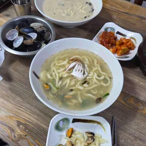 오심칼국수 대표 사진