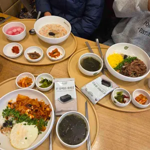 본죽&비빔밥cafe 대표 사진