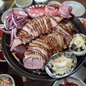 철이족발 대표 사진