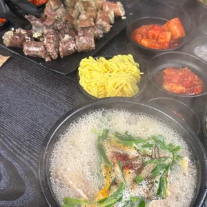 설봉돼지국밥 사진