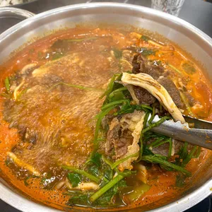 윤우재 문현샤브 칼국수 사진