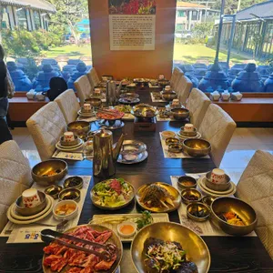 모심정 대표 사진