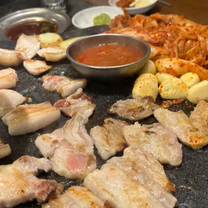 석암생소금구이 사진