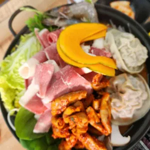 오미오미 수제만두전골&냉면 사진