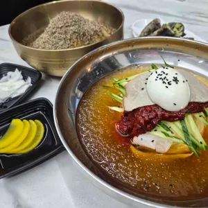 황남밀면 사진 1