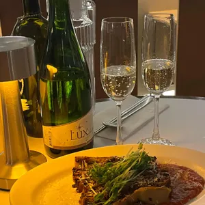 아웃오브오더 사진