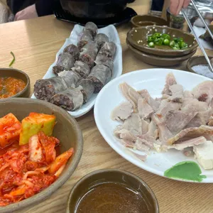 영진돼지국밥 사진