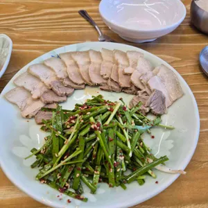 칼국수랑 김치 사진