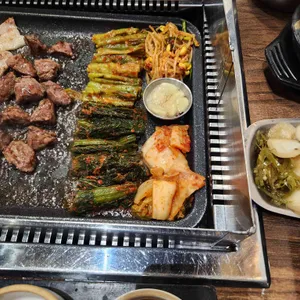 여수갓육고 사진 1