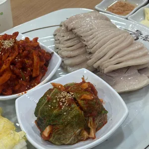 궁돈보쌈 대표 사진