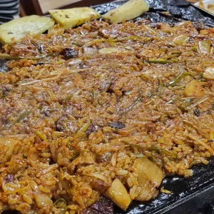 자연석돌구이 사진