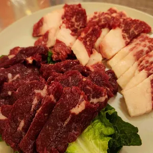 궁전생고기집 사진 1