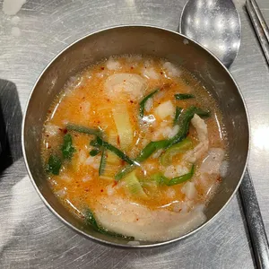 수변최고돼지국밥 사진