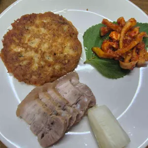 샘밭막국수 사진