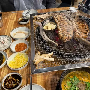 통보장어마을 사진