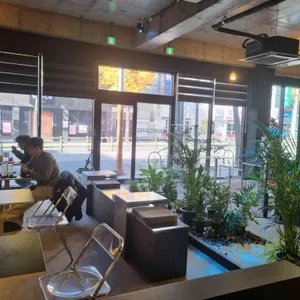 언벤트커피 리뷰 사진