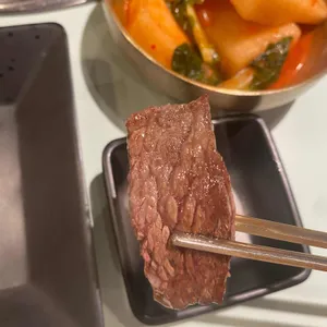 꾸석지돌판한우 대표 사진