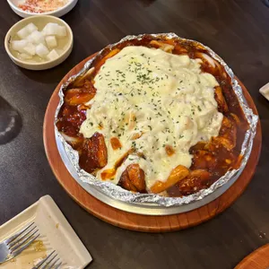 훌랄라참숯치킨 사진