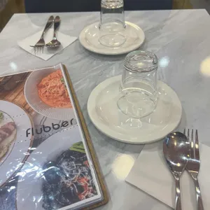 플러버 대표 사진