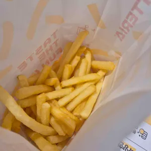 롯데리아 대표 사진