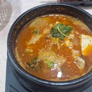 막썰어횟집 사진