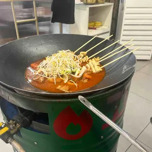 통큰솥뚜껑닭볶음탕&두부생각 대표 사진