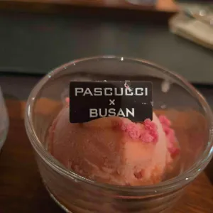 파스쿠찌 대표 사진