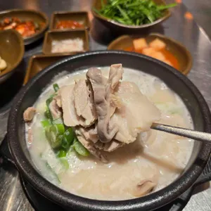 수변최고돼지국밥 사진