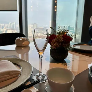 더 그레이트 홍연 리뷰 사진