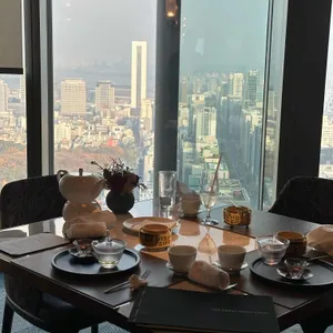 더 그레이트 홍연 리뷰 사진