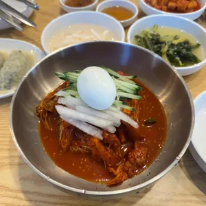 함흥냉면 진진면옥 사진